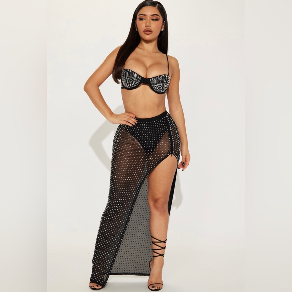Two piece embellished skirt set with rhinestones